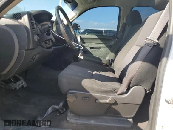 ✅ 2013 GMC Sierra 1500 SLE • VIN: 3GTP2VE74DG331919 • Лот: 90463675. Опубликован ранее на Copart с пробегом 166 318 миль. Бесплатный доступ к архиву аукционных продаж из США и подробный отчёт об истории автомобиля на DreamBid. Изображение 7.