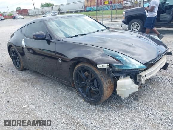 ✅ 2010 Nissan 370Z Touring • VIN: JN1AZ4EH9AM504673 • Lot: 42284934. Listed on IAAI with 132,177 mi. Free auction sales archive from the USA and detailed vehicle history report at DreamBid. Image 1.