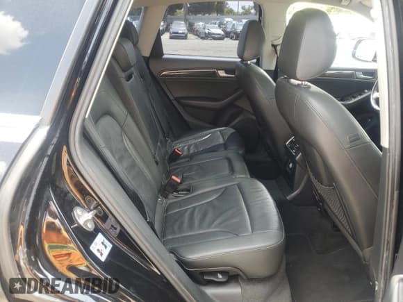 ✅ 2014 Audi Q5 Premium • VIN: WA1CFAFP1EA032196 • Lot: 54340385. Listed on Copart with 125,020 mi. Free auction sales archive from the USA and detailed vehicle history report at DreamBid. Image 11.