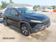 ✅ 2017 Jeep Cherokee Trailhawk • VIN: 1C4PJMBB5HW581070 • Лот: 42783250. Опубликован ранее на IAAI с пробегом 171 128 миль. Бесплатный доступ к архиву аукционных продаж из США и подробный отчёт об истории автомобиля на DreamBid. Изображение 1.