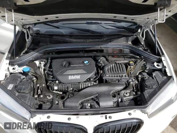 ✅ 2018 BMW X1 sDrive28i • VIN: WBXHU7C38J5H40248 • Lot: 66158662. Listed on Copart with 59,903 mi. Free auction sales archive from the USA and detailed vehicle history report at DreamBid. Image 7.