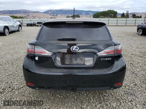 ✅ 2011 Lexus CT 200h • VIN: JTHKD5BH4B2044683 • Lot: 81974345. Listed on Copart with 219,262 mi. Free auction sales archive from the USA and detailed vehicle history report at DreamBid. Image 6.