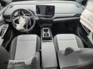 ✅ 2024 Volkswagen ID.4 Standard • VIN: 1V2BMPE80RC011434 • Лот: 67733715. Опубликован ранее на Copart с пробегом 13 056 миль. Бесплатный доступ к архиву аукционных продаж из США и подробный отчёт об истории автомобиля на DreamBid. Изображение 8.