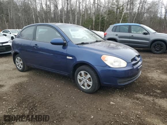 ✅ 2009 Hyundai Accent L • VIN: KMHCN35C39U129340 • Лот: 52507145. Опубликован ранее на Copart с пробегом 197 075 миль. Бесплатный доступ к архиву аукционных продаж из США и подробный отчёт об истории автомобиля на DreamBid. Изображение 4.