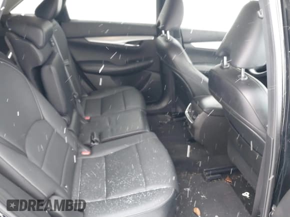 ✅ 2019 Infiniti QX50 Essential • VIN: 3PCAJ5M33KF121418 • Лот: 41303832. Опубликован ранее на IAAI с пробегом 60 444 миль. Бесплатный доступ к архиву аукционных продаж из США и подробный отчёт об истории автомобиля на DreamBid. Изображение 8.