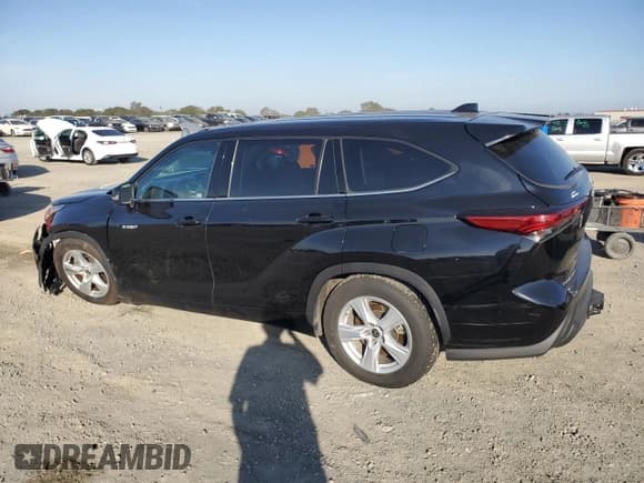 ✅ 2021 Toyota Highlander Hybrid LE • VIN: 5TDZARAH4MS506902 • Lot: 87474835. Listed on Copart with 94,269 mi. Free auction sales archive from the USA and detailed vehicle history report at DreamBid. Image 2.