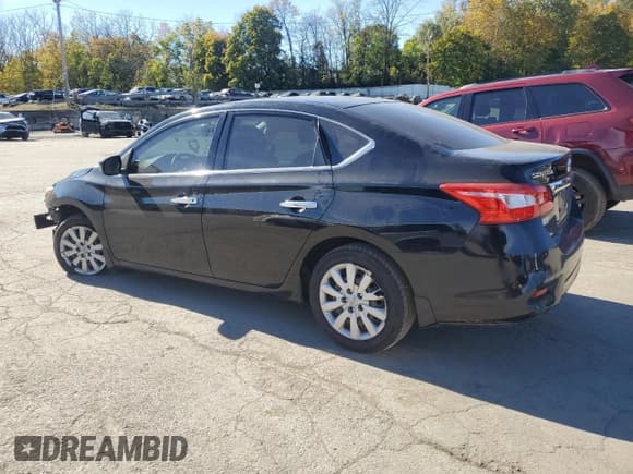 ✅ 2017 Nissan Sentra S • VIN: 3N1AB7AP9HY207767 • Lot: 87080975. Listed on Copart with 81,501 mi. Free auction sales archive from the USA and detailed vehicle history report at DreamBid. Image 2.