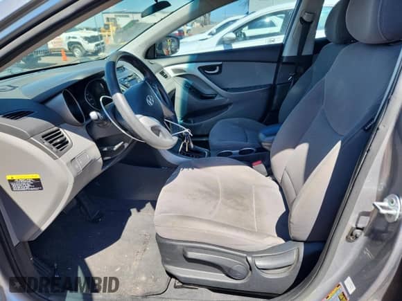 2014 Hyundai Elantra SE z VIN KMHDH4AE3EU206663, wystawiony jako Copart lot #80741135 z przebiegiem 92 126 mil mil oraz Szkoda całkowita • Salvage title. Historia ofert i sprzedaży dostępna na DreamBid. Obrazek 7.