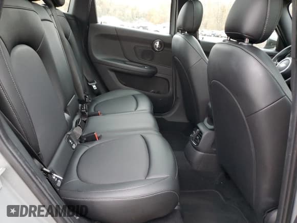 ✅ 2021 MINI Countryman Oxford Edition • VIN: WMZ23BR08M3M79321 • Lot: 78650574. Wystawiony na Copart z przebiegiem 49 718 mil. Bezpłatny archiwum sprzedaży aukcyjnych z USA i szczegółowy raport historii pojazdu na DreamBid. Zdjęcie 10.