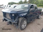 ✅ 2020 Chevrolet Silverado 1500 Custom • VIN: 1GCRWBEHXLZ319812 • Lot: 43026054. Wystawiony na IAAI z przebiegiem 43 899 mil. Bezpłatny archiwum sprzedaży aukcyjnych z USA i szczegółowy raport historii pojazdu na DreamBid. Zdjęcie 18.