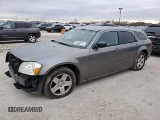 2005 Dodge Magnum SE с VIN 2D8FV48V85H151563, выставлен на аукционе Copart как лот 85822614 с пробегом 192 811 миль миль и Чистый • Clean title. История ставок и продаж доступна на DreamBid. Изображение 1.