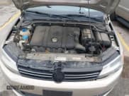 ✅ 2013 Volkswagen Jetta SE • VIN: 3VWDX7AJ2DM255858 • Lot: 42306203. Listed on IAAI with 221,309 mi. Free auction sales archive from the USA and detailed vehicle history report at DreamBid. Image 10.