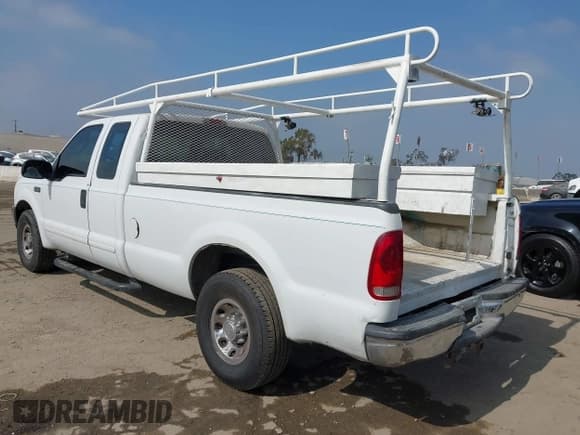 ✅ 2003 Ford F-250 XL • VIN: 3FTNX20LX3MB20798 • Lot: 42304074. Listed on IAAI with 274,238 mi. Free auction sales archive from the USA and detailed vehicle history report at DreamBid. Image 3.