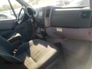 ✅ 2015 Mercedes-Benz Sprinter Cargo • VIN: WD3PE7CCXF5966487 • Lot: 69066224. Wystawiony na Copart z przebiegiem 65 472 mil. Bezpłatny archiwum sprzedaży aukcyjnych z USA i szczegółowy raport historii pojazdu na DreamBid. Zdjęcie 8.