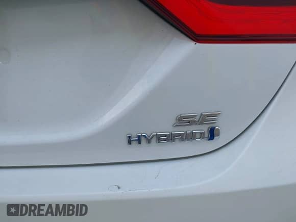 2023 Toyota Camry Hybrid SE с VIN 4T1G31AK9PU620081, выставлен на аукционе IAAI как лот 42998501 с пробегом 36 497 миль миль и . История ставок и продаж доступна на DreamBid. Изображение 19.