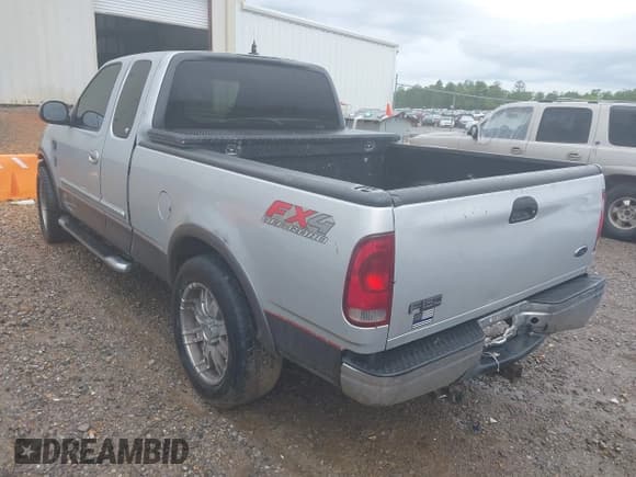 ✅ 2003 Ford F-150 XL • VIN: 1FTRX18W43NA38176 • Lot: 42165454. Listed on IAAI with Not provided. Free auction sales archive from the USA and detailed vehicle history report at DreamBid. Image 6.