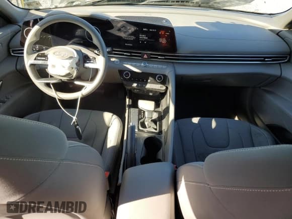 ✅ 2024 Hyundai Elantra SEL • VIN: KMHLM4DG9RU682684 • Lot: 85650415. Listed on Copart with 14,500 mi. Free auction sales archive from the USA and detailed vehicle history report at DreamBid. Image 8.