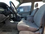 ✅ 2002 Toyota 4Runner SR5 • VIN: JT3GN86R320258931 • Лот: 86591755. Опубликован ранее на Copart с пробегом 241 012 миль. Бесплатный доступ к архиву аукционных продаж из США и подробный отчёт об истории автомобиля на DreamBid. Изображение 7.