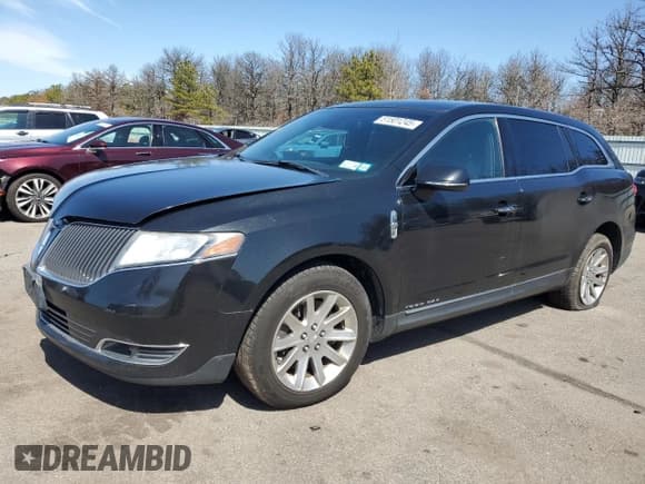 ✅ 2014 Lincoln MKT • VIN: 2LMHJ5NK7EBL54949 • Lot: 51501245. Wystawiony na Copart z przebiegiem 231 123 mil. Bezpłatny archiwum sprzedaży aukcyjnych z USA i szczegółowy raport historii pojazdu na DreamBid. Zdjęcie 1.