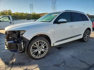 ✅ 2019 Audi Q7 Prestige • VIN: WA1VAAF75KD040304 • Лот: 82235305. Опубликован ранее на Copart с пробегом 44 717 миль. Бесплатный доступ к архиву аукционных продаж из США и подробный отчёт об истории автомобиля на DreamBid. Изображение 1.