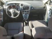 ✅ 2004 Toyota Matrix XR • VIN: 2T1KR32E74C175740 • Lot: 85344715. Wystawiony na Copart z przebiegiem 151 817 mil. Bezpłatny archiwum sprzedaży aukcyjnych z USA i szczegółowy raport historii pojazdu na DreamBid. Zdjęcie 8.