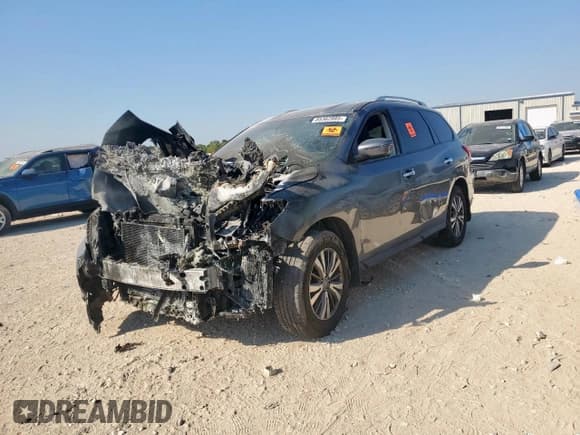 ✅ 2018 Nissan Pathfinder SV • VIN: 5N1DR2MN0JC623431 • Lot: 85362885. Wystawiony na Copart z przebiegiem Nie podano. Bezpłatny archiwum sprzedaży aukcyjnych z USA i szczegółowy raport historii pojazdu na DreamBid. Zdjęcie 1.