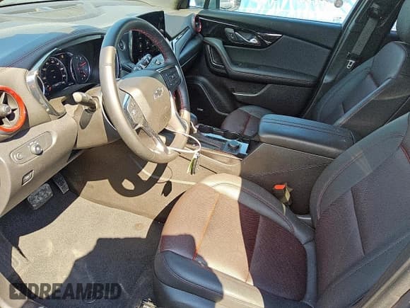 ✅ 2025 Chevrolet Blazer RS • VIN: 3GNKBERS8SS196566 • Lot: 71031465. Listed on Copart with 18,415 mi. Free auction sales archive from the USA and detailed vehicle history report at DreamBid. Image 7.