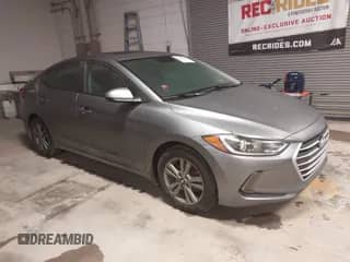 2018 Hyundai Elantra Value Edition z VIN KMHD84LF2JU553580, wystawiony jako IAAI lot #41590384 z przebiegiem 61 589 mil mil oraz . Historia ofert i sprzedaży dostępna na DreamBid. Obrazek 1.