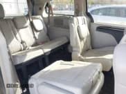 ✅ 2014 Chrysler Town & Country Limited • VIN: 2C4RC1GG8ER156047 • Лот: 43458062. Опубликован ранее на IAAI с пробегом 175 542 миль. Бесплатный доступ к архиву аукционных продаж из США и подробный отчёт об истории автомобиля на DreamBid. Изображение 8.