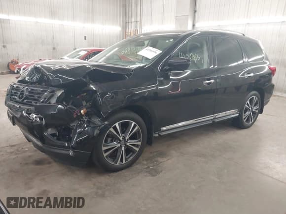 ✅ 2019 Nissan Pathfinder SV • VIN: 5N1DR2MM3KC651586 • Lot: 43351836. Wystawiony na IAAI z przebiegiem 85 912 mil. Bezpłatny archiwum sprzedaży aukcyjnych z USA i szczegółowy raport historii pojazdu na DreamBid. Zdjęcie 2.