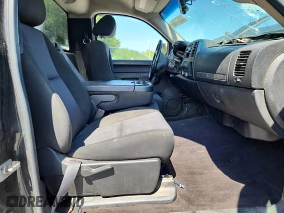 ✅ 2011 Chevrolet Silverado 2500HD LT • VIN: 1GC0KXCG9BF103767 • Lot: 62671765. Listed on Copart with 221,402 mi. Free auction sales archive from the USA and detailed vehicle history report at DreamBid. Image 10.