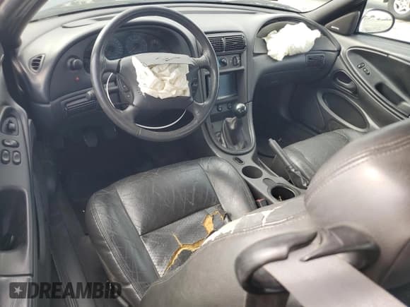 ✅ 2001 Ford Mustang GT Deluxe • VIN: 1FAFP42X81F229392 • Lot: 81474935. Listed on Copart with 116,702 mi. Free auction sales archive from the USA and detailed vehicle history report at DreamBid. Image 8.