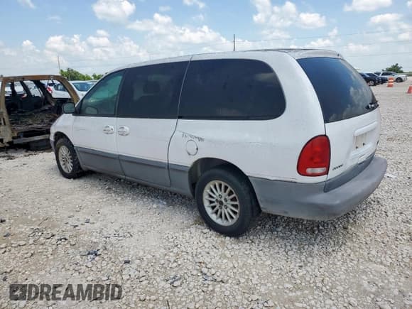 ✅ 1998 Dodge Caravan LE • VIN: 1B4GP54L0WB601480 • Lot: 61052765. Listed on Copart with 99,399 mi. Free auction sales archive from the USA and detailed vehicle history report at DreamBid. Image 2.