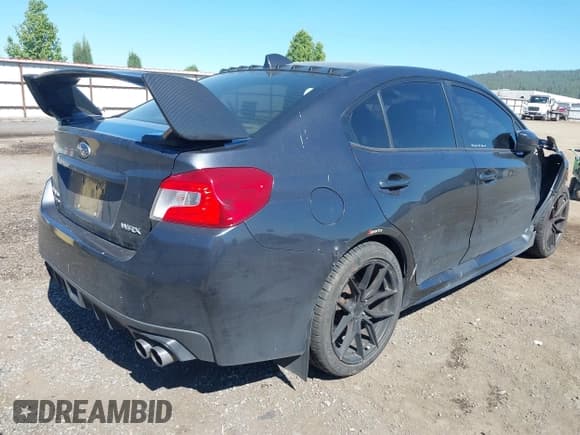 ✅ 2016 Subaru WRX • VIN: JF1VA1B60G9804286 • Lot: 42380191. Listed on IAAI with 152,392 mi. Free auction sales archive from the USA and detailed vehicle history report at DreamBid. Image 4.