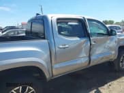 ✅ 2018 Toyota Tacoma TRD Sport • VIN: 5TFCZ5AN6JX147488 • Лот: 43122531. Опубликован ранее на IAAI с пробегом 54 901 миль. Бесплатный доступ к архиву аукционных продаж из США и подробный отчёт об истории автомобиля на DreamBid. Изображение 13.