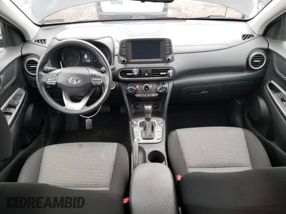 2018 Hyundai Kona SEL с VIN KM8K2CAA4JU082669, выставлен на аукционе Copart как лот 37645343 с пробегом 55 412 миль миль и . История ставок и продаж доступна на DreamBid. Изображение 8.