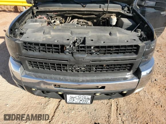 ✅ 2007 Chevrolet Silverado 2500HD Work Truck • VIN: 1GCHC24K27E583766 • Лот: 92220785. Опубликован ранее на Copart с пробегом 134 625 миль. Бесплатный доступ к архиву аукционных продаж из США и подробный отчёт об истории автомобиля на DreamBid. Изображение 11.