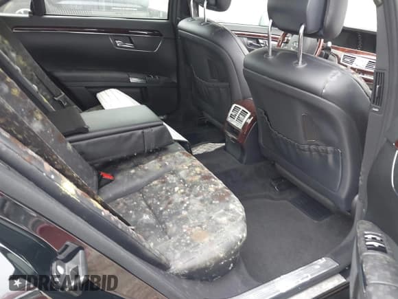 ✅ 2012 Mercedes-Benz S 550 • VIN: WDDNG9EB6CA449929 • Lot: 40476416. Wystawiony na IAAI z przebiegiem Nie podano. Bezpłatny archiwum sprzedaży aukcyjnych z USA i szczegółowy raport historii pojazdu na DreamBid. Zdjęcie 8.