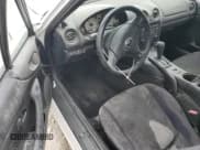 ✅ 2002 Mazda MX-5 Miata Cloth • VIN: JM1NB353X20222049 • Лот: 75404914. Опубликован ранее на Copart с пробегом Не указан. Бесплатный доступ к архиву аукционных продаж из США и подробный отчёт об истории автомобиля на DreamBid. Изображение 8.