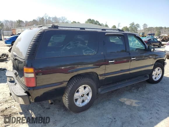 ✅ 2001 Chevrolet Suburban LT • VIN: 3GNFK16T71G222471 • Лот: 48557195. Опубликован ранее на Copart с пробегом 259 047 миль. Бесплатный доступ к архиву аукционных продаж из США и подробный отчёт об истории автомобиля на DreamBid. Изображение 3.