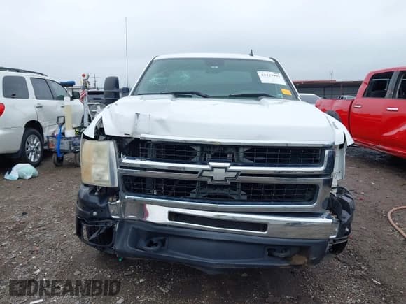 ✅ 2007 Chevrolet Silverado 2500HD Work Truck • VIN: 1GCHC29K17E507030 • Лот: 42423995. Опубликован ранее на IAAI с пробегом 284 521 миль. Бесплатный доступ к архиву аукционных продаж из США и подробный отчёт об истории автомобиля на DreamBid. Изображение 13.