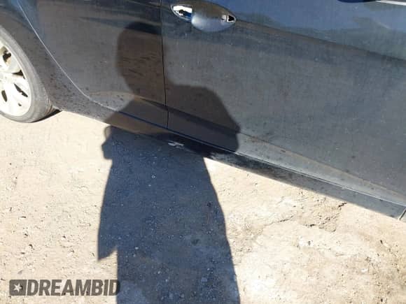 2013 Hyundai Veloster w/Black Int с VIN KMHTC6AD8DU152790, выставлен на аукционе IAAI как лот 43611817 с пробегом 205 910 миль миль и . История ставок и продаж доступна на DreamBid. Изображение 13.