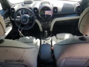 ✅ 2020 MINI Countryman Cooper S • VIN: WMZYW7C05L3L97942 • Lot: 63320364. Wystawiony na Copart z przebiegiem 40 507 mil. Bezpłatny archiwum sprzedaży aukcyjnych z USA i szczegółowy raport historii pojazdu na DreamBid. Zdjęcie 8.