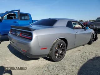 ✅ 2015 Dodge Challenger R/T • VIN: 2C3CDZAT4FH737158 • Lot: 68949764. Wystawiony na Copart z przebiegiem 110 401 mil. Bezpłatny archiwum sprzedaży aukcyjnych z USA i szczegółowy raport historii pojazdu na DreamBid. Zdjęcie 3.