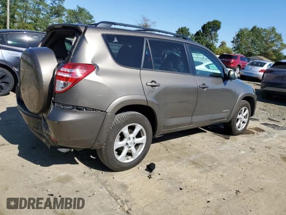 ✅ 2012 Toyota RAV4 Limited • VIN: 2T3DF4DV5CW261573 • Lot: 84552305. Listed on Copart with 108,264 mi. Free auction sales archive from the USA and detailed vehicle history report at DreamBid. Image 3.