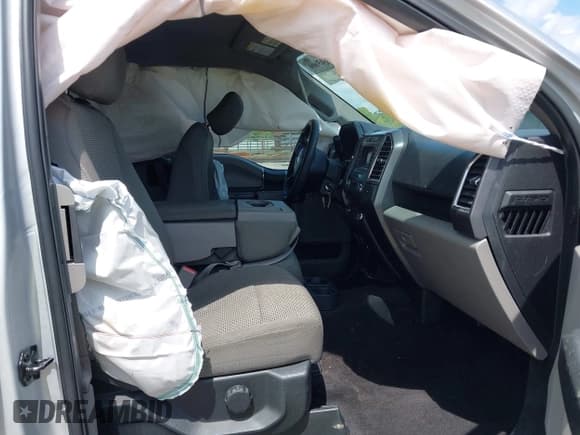 ✅ 2015 Ford F-150 XLT • VIN: 1FTEX1EP8FKE57360 • Lot: 42813009. Listed on IAAI with 154,281 mi. Free auction sales archive from the USA and detailed vehicle history report at DreamBid. Image 5.