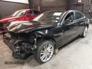 ✅ 2016 Jaguar XF 35t Prestige • VIN: SAJBK4BV3GCY16391 • Lot: 42188092. Wystawiony na IAAI z przebiegiem 29 798 mil. Bezpłatny archiwum sprzedaży aukcyjnych z USA i szczegółowy raport historii pojazdu na DreamBid. Zdjęcie 18.
