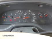 ✅ 2004 Ford Econoline Cargo • VIN: 1FTNS24WX4HB44284 • Lot: 43643008. Wystawiony na IAAI z przebiegiem 144 189 mil. Bezpłatny archiwum sprzedaży aukcyjnych z USA i szczegółowy raport historii pojazdu na DreamBid. Zdjęcie 7.