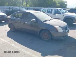 ✅ 2008 Nissan Sentra 2.0 • VIN: 3N1AB61E78L631874 • Lot: 42572380. Wystawiony na IAAI z przebiegiem 176 462 mil. Bezpłatny archiwum sprzedaży aukcyjnych z USA i szczegółowy raport historii pojazdu na DreamBid. Zdjęcie 1.