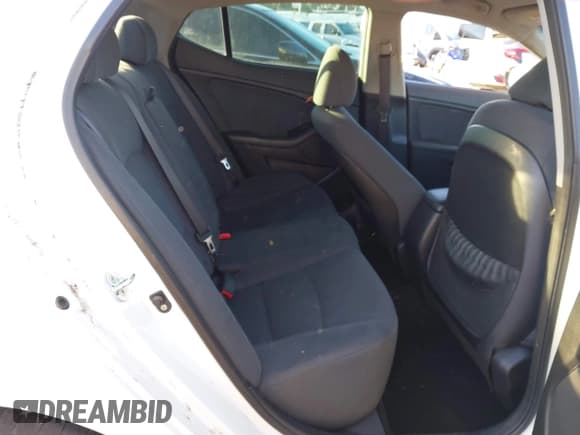 ✅ 2015 Kia Optima LX • VIN: KNAGM4A79F5589418 • Lot: 43877674. Listed on IAAI with 80,600 mi. Free auction sales archive from the USA and detailed vehicle history report at DreamBid. Image 8.